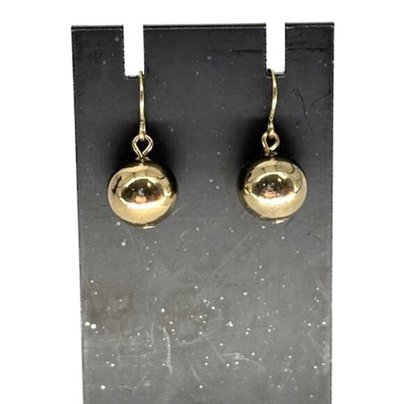 Costume Jewelry from Local Estate Sale – Necklace and Matching Earrings only $12 - Picture 4 of 4